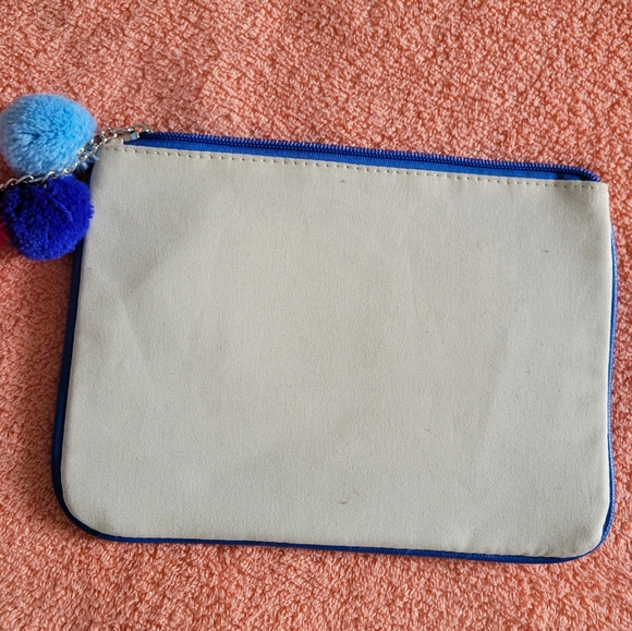 Madden Girl Oui Utility Bag - Picture 6 of 8